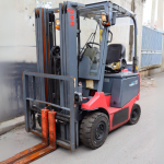 XE NÂNG ĐIỆN NGỒI LÁI 1,5 TẤN NICHIYU