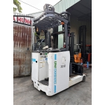 Xe nâng điện đứng lái Unicarriers 2.5 tấn nâng cao 4 mét