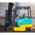 XE NÂNG ĐIỆN NGỒI LÁI 2,5 TẤN KOMATSU
