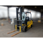 Xe Nâng Điện Komatsu FE30-1: Bền Bỉ, Hiệu Quả và Tiết Kiệm Năng Lượng