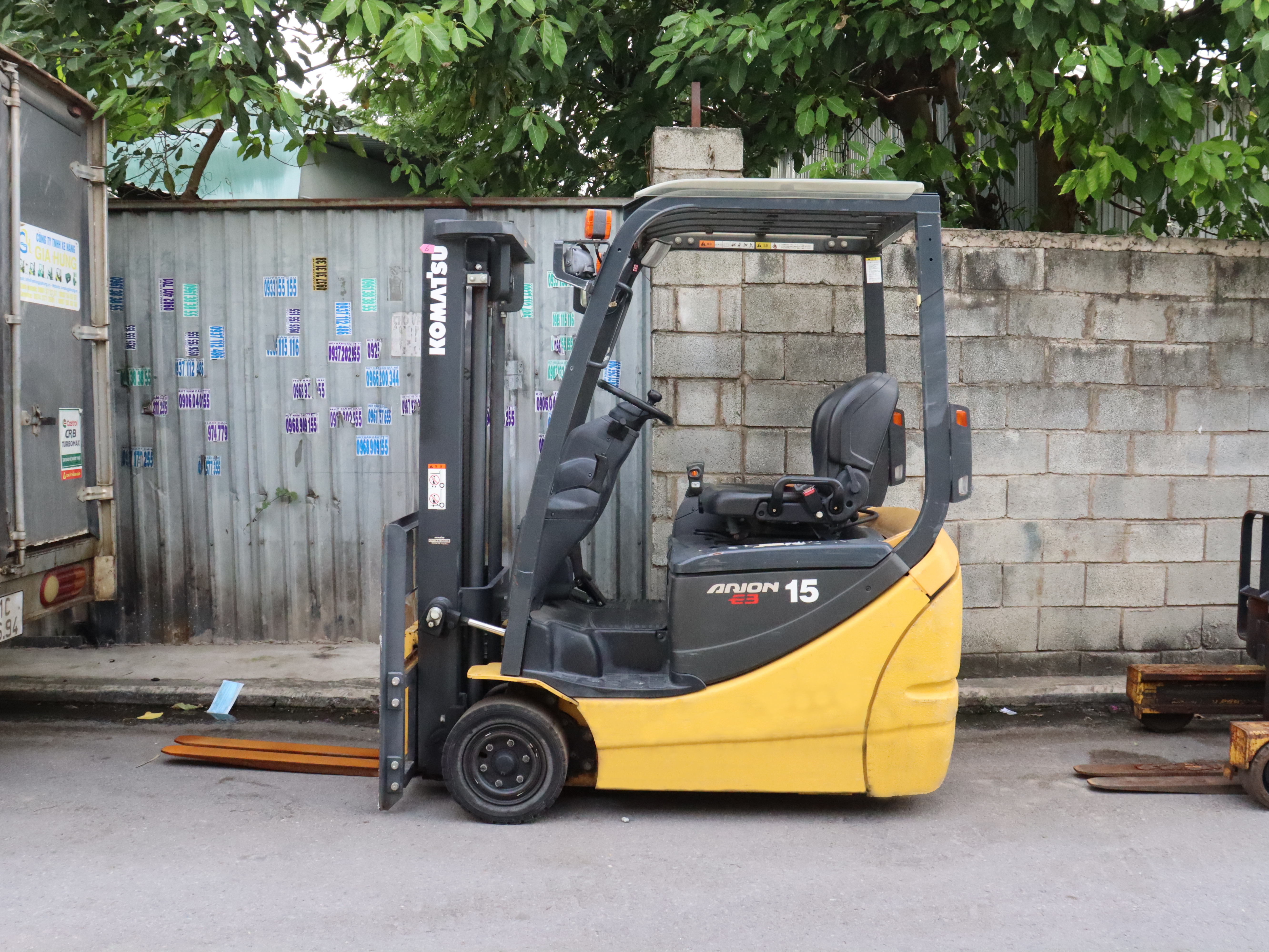Komatsu FB15M-12