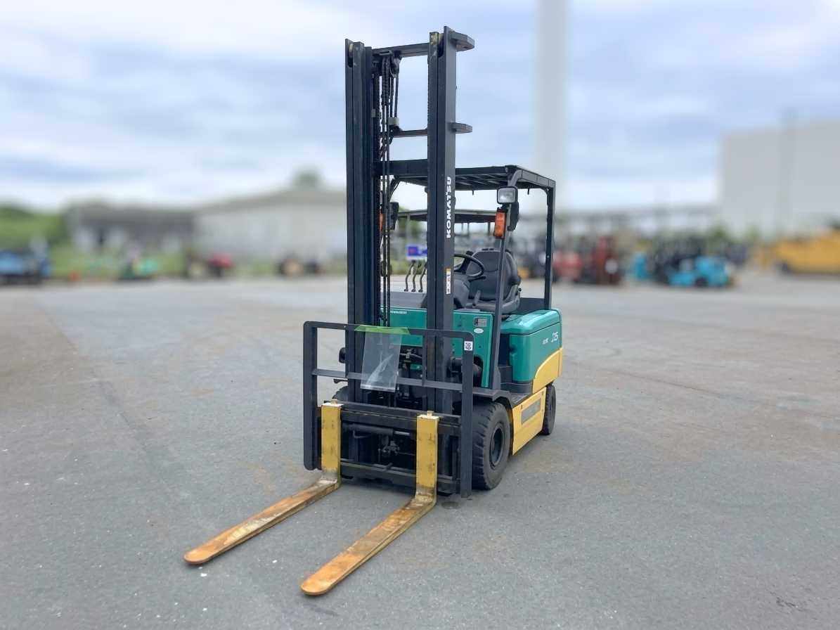 Xe nâng điện Komatsu FB25EX-11