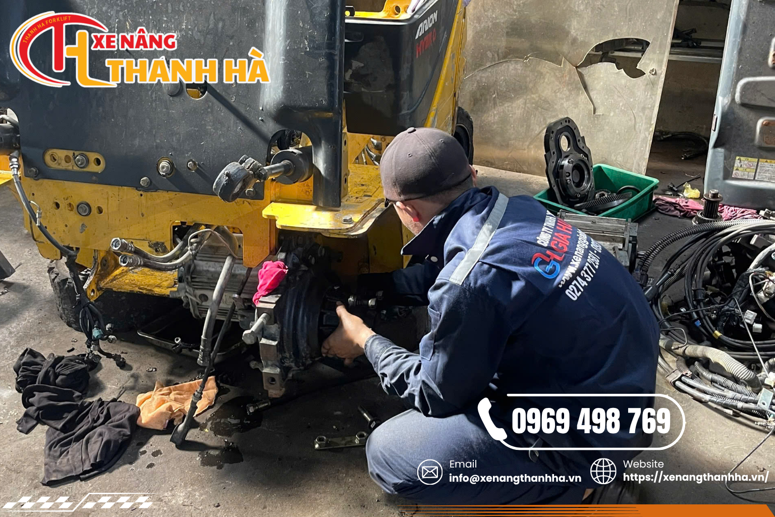 Xe nâng điện cũ