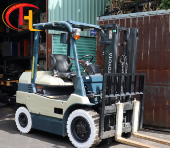Xe nâng TOYOTA 7FBJ35 - 3,5 tấn