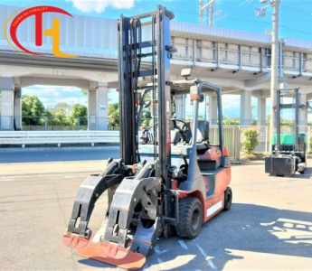 XE NÂNG ĐIỆN 2,5 TẤN KẸP TRÒN TOYOTA