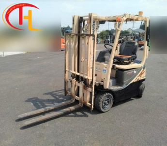  Xe nâng điện 1,5 tấn - KOMATSU FB15-12