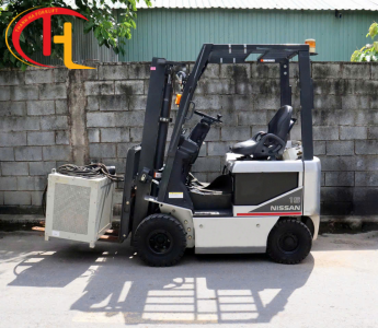 CẬP BẾN XE NÂNG ĐIỆN NISSAN 1.5 TẤN 