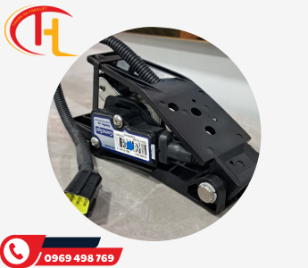 Chân Ga Xe Nâng Điện