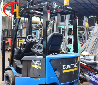 Xe Nâng Điện Sumitomo QuaPro-B 15