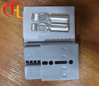 Giắc Sạc Xe Nâng 175A - 823011