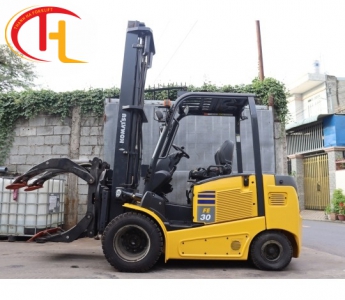 XE NÂNG ĐIỆN KẸP GIẤY 3 TẤN (TẠM HẾT HÀNG)