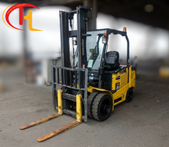 Xe Nâng Điện Komatsu FE30-1: Bền Bỉ, Hiệu Quả và Tiết Kiệm Năng Lượng