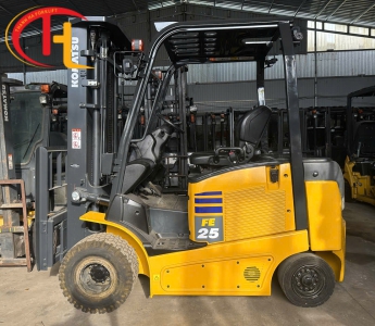 Xe nâng điện Komatsu FE25-1 2.5 tấn 