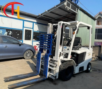 XE NÂNG ĐIỆN 1.8 TẤN KOMATSU 51FB25PXMIII