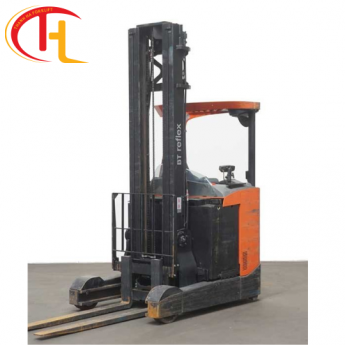XE NÂNG ĐIỆN TẦM CAO BT RRE200