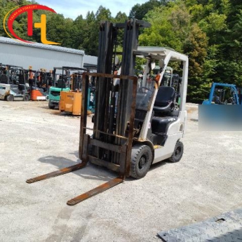 XE NÂNG GAS UNICARRIERS 1,5 TẤN