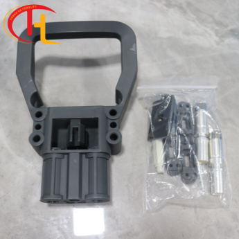 GIẮC CẮM BÌNH ĐIỆN XE NÂNG LINDE