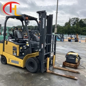 Xe Nâng Điện Komatsu FE25-1 2.5 Tấn Năm 2019