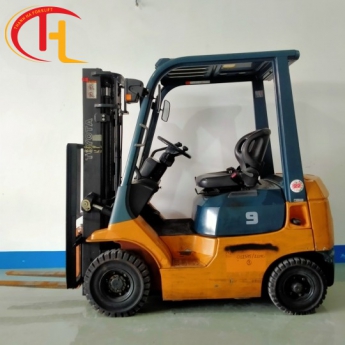 Xe Nâng Dầu TOYOTA 1000kg
