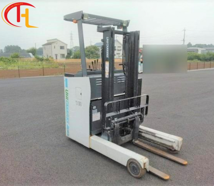 XE NÂNG ĐIỆN ĐỨNG LÁI 1.8 TẤN THƯƠNG HIỆU UNICARRIERS