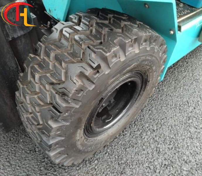 XE NÂNG ĐIỆN SUMITOMO NGỒI LÁI 3 TẤN