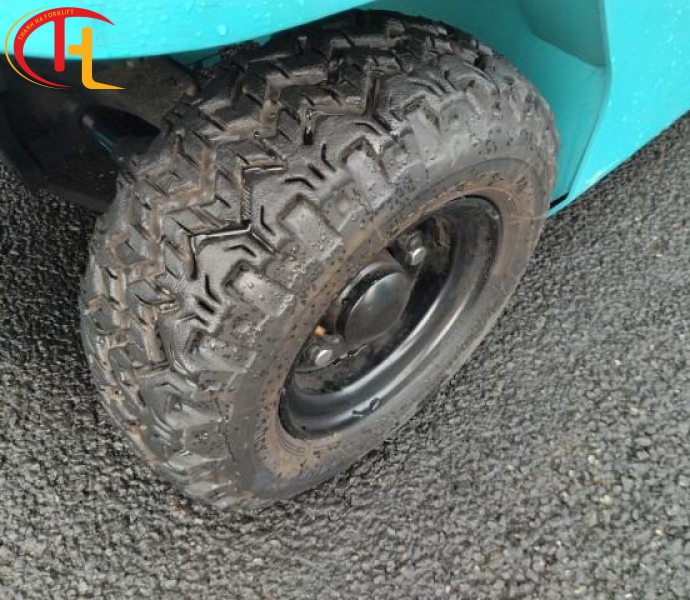 XE NÂNG ĐIỆN SUMITOMO NGỒI LÁI 3 TẤN