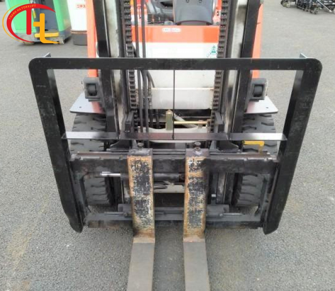 XE NÂNG ĐIỆN NGỒI LÁI SUMITOMO 3 TẤN GIÁ RẺ