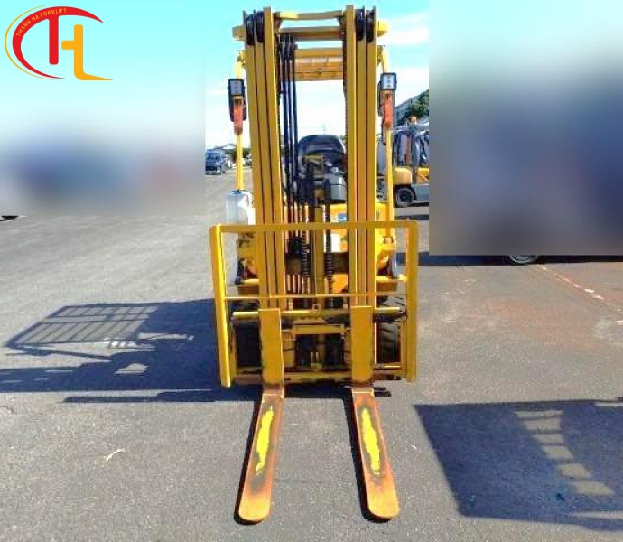 Xe Nâng Điện UNICARRIERS 1,5 tấn 