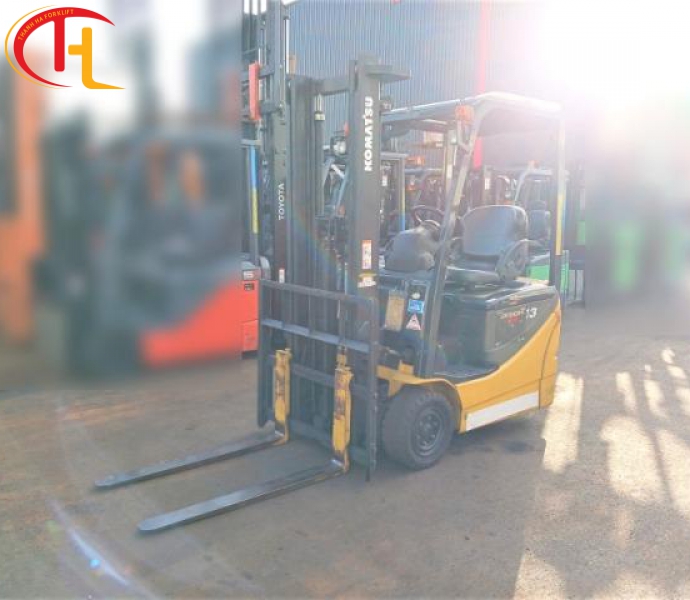 Xe nâng điện 1,25 tấn KOMATSU FB13M-12