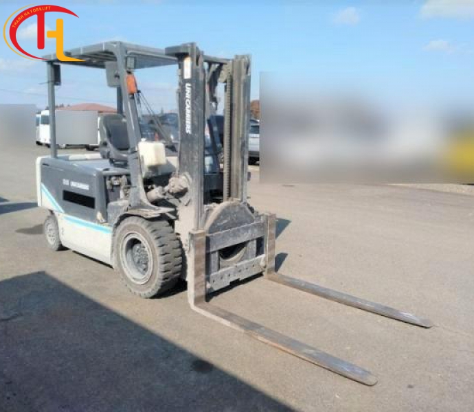 Xe nâng điện ngồi lái  2,7 tấn UNICARRIERS  FB35-8S