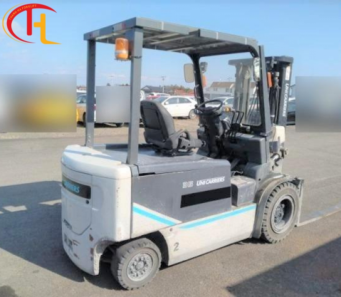 Xe nâng điện ngồi lái  2,7 tấn UNICARRIERS  FB35-8S