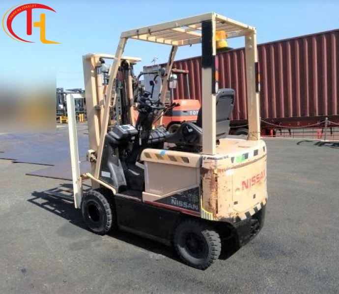 Xe nâng điện 1,5 tấn NISSAN J1B1 
