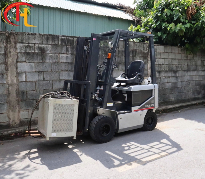 CẬP BẾN XE NÂNG ĐIỆN NISSAN 1.5 TẤN 