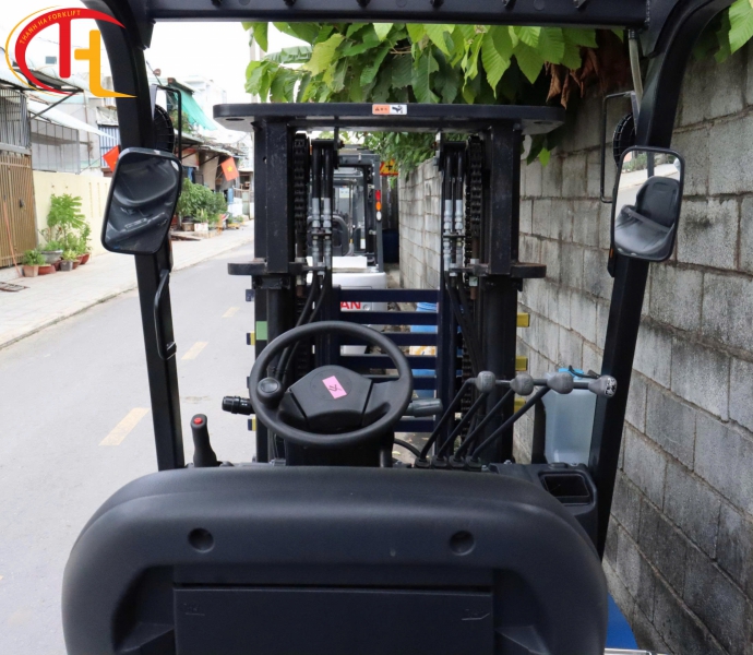 Xe nâng điện Sumitomo - 2.5 tấn đời 2017 – Hàng Nhật Bản mới về