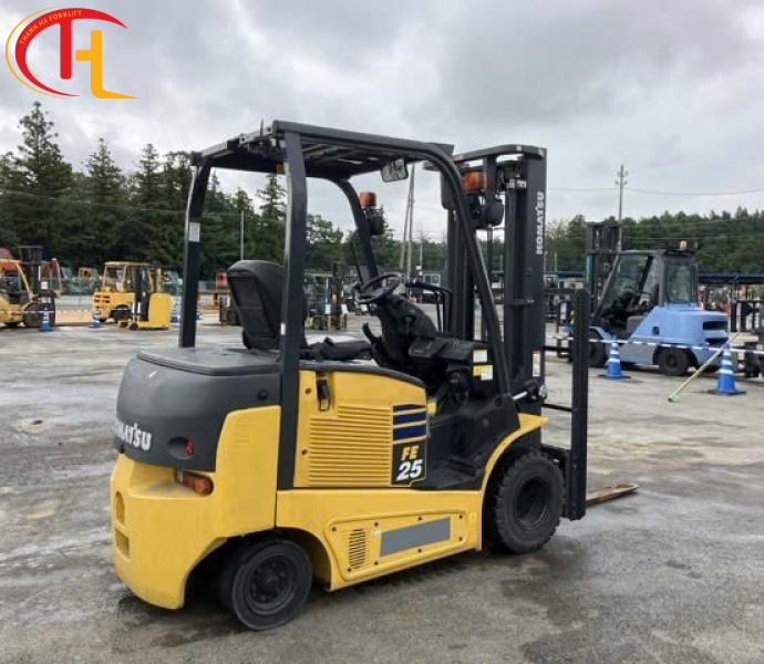 Xe Nâng Điện Komatsu FE25-1 2.5 Tấn Năm 2019