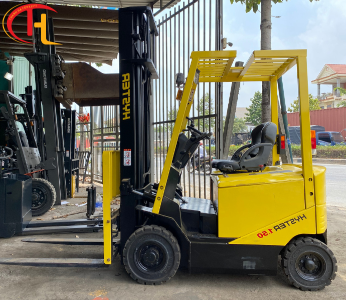 Xe nâng điện Hyster