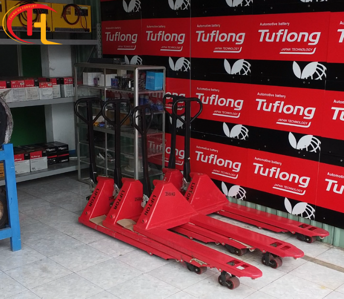XE NÂNG TAY 2500KG