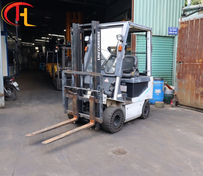 Xe nâng điện Unicarriers J1B1R18 đời 2014