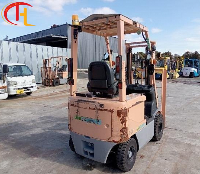 XE NÂNG ĐIỆN NGỒI LÁI 1,5 TẤN UNICARRIERS