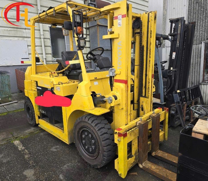 Xe nâng điện 4 tấn toyota 7FBM40 